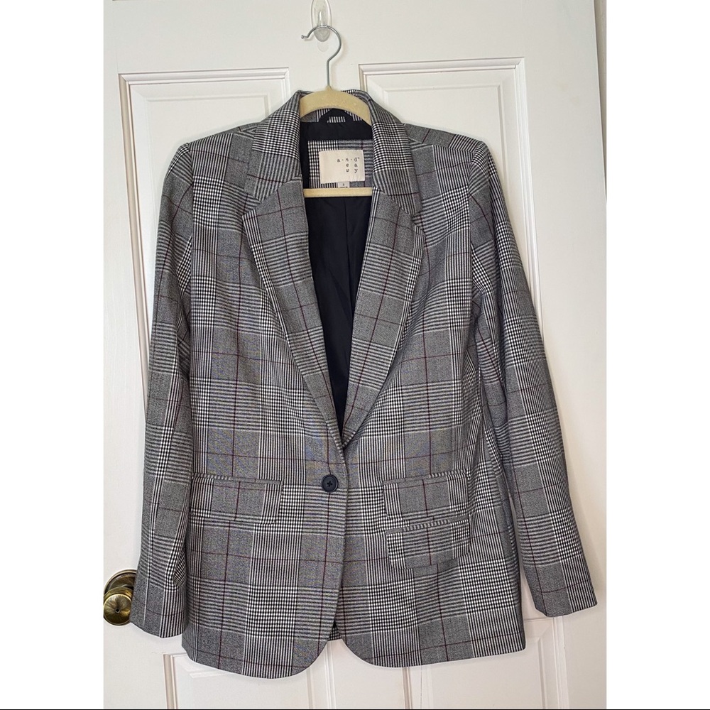 Plaid Blazer Black, Red, White SIZE 2